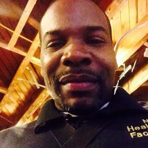 Meet your Posher, Avery